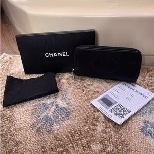 Chanel caviar leather  Black Wallet